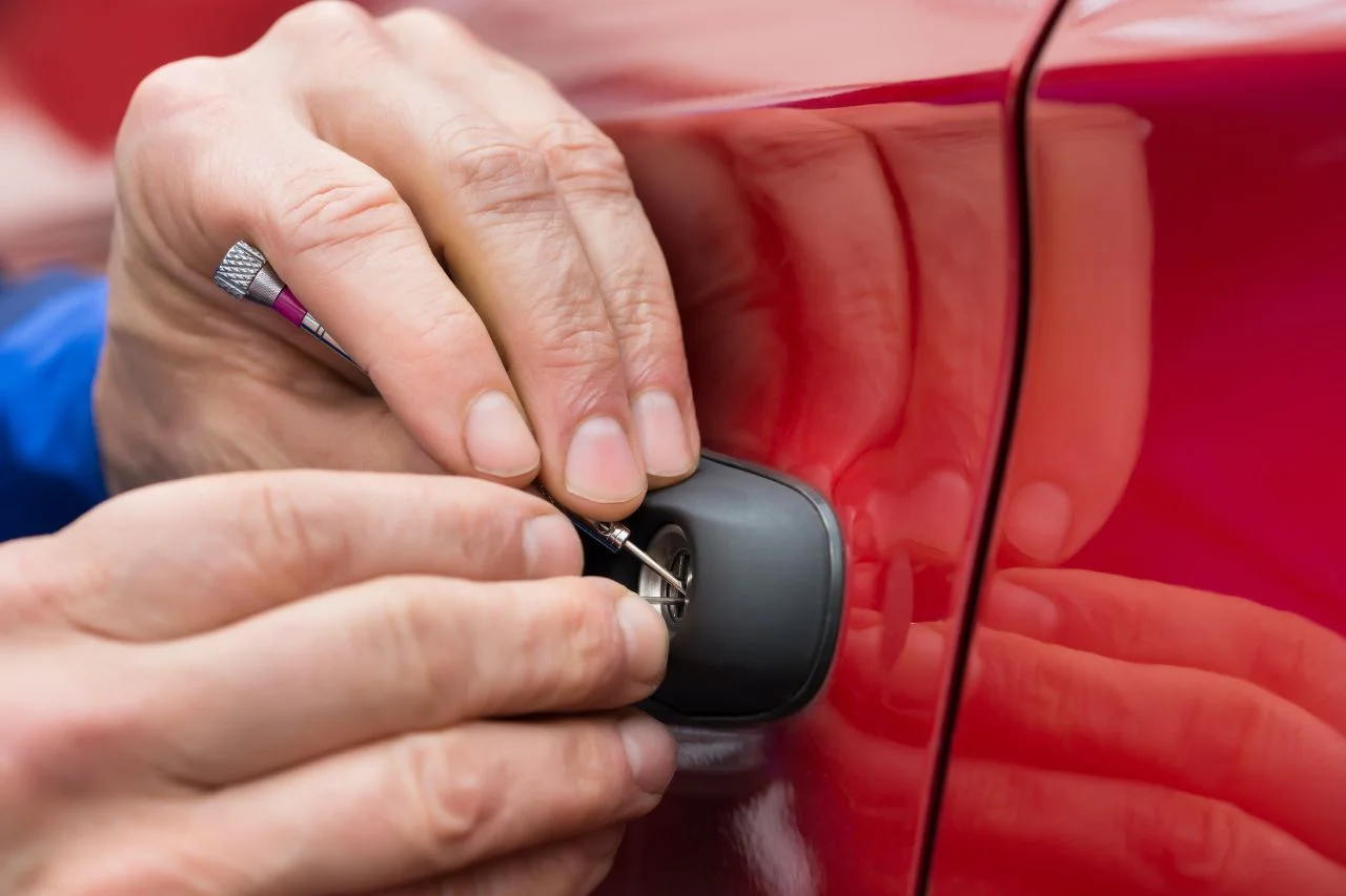 Broken car key